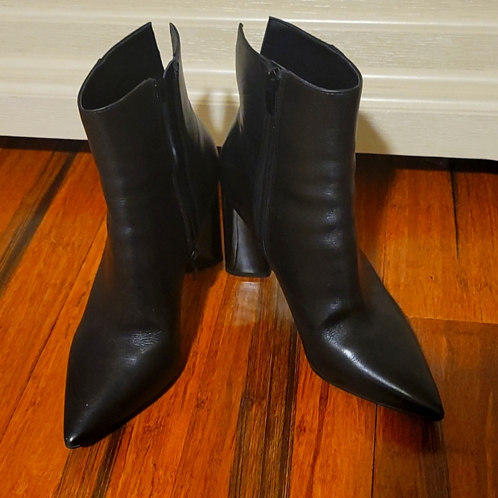Kendall and Kylie leather boots